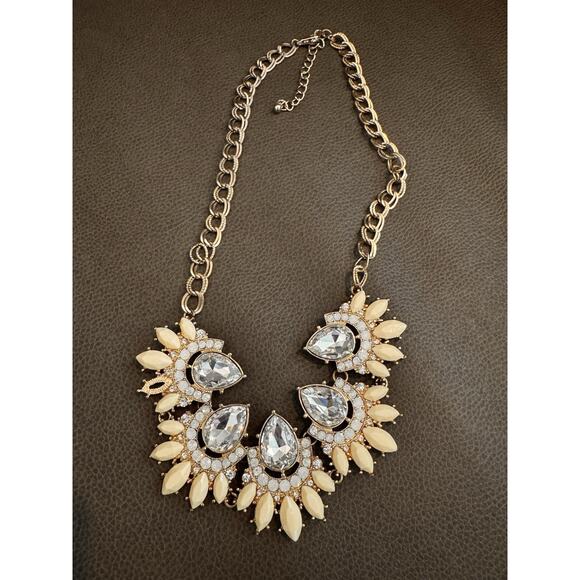 Yellow Choker Necklace Gold Tone - Picture 1 of 7